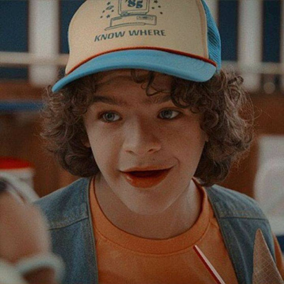 Dustin 