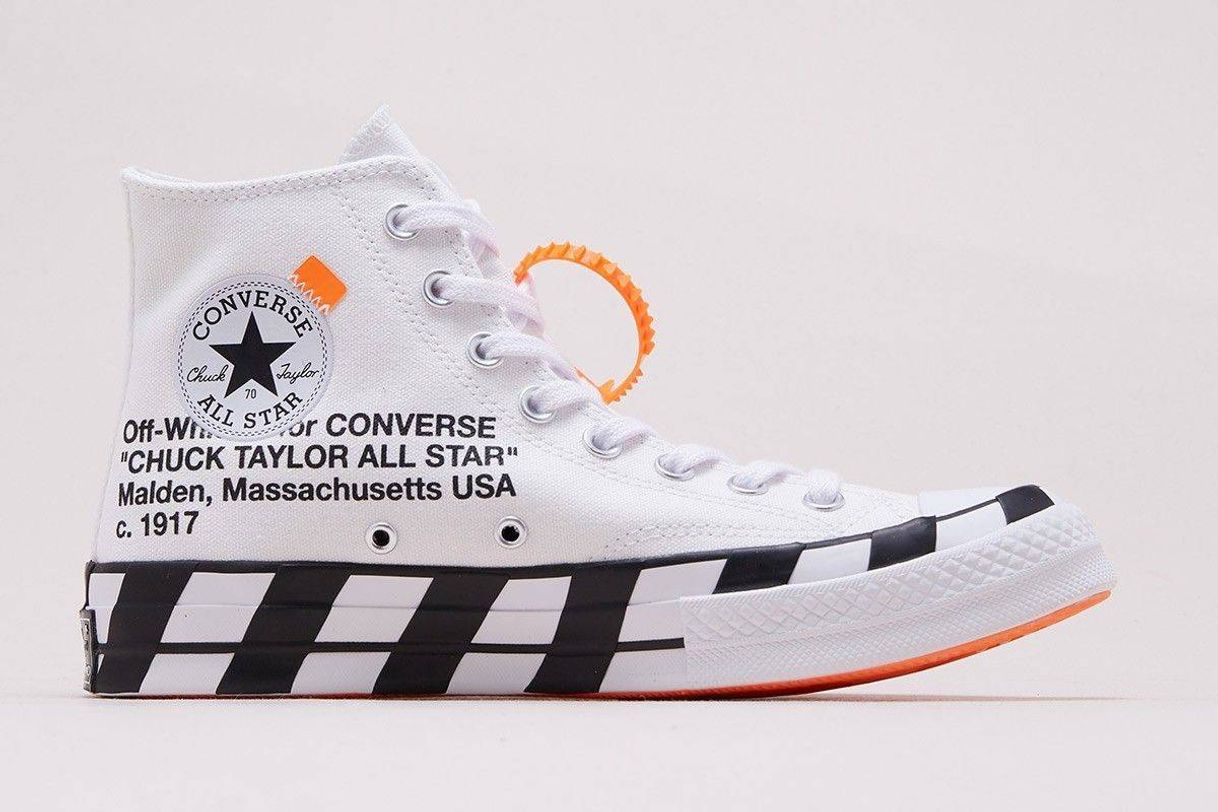 Moda Off-White x NIKE  Collaboration 