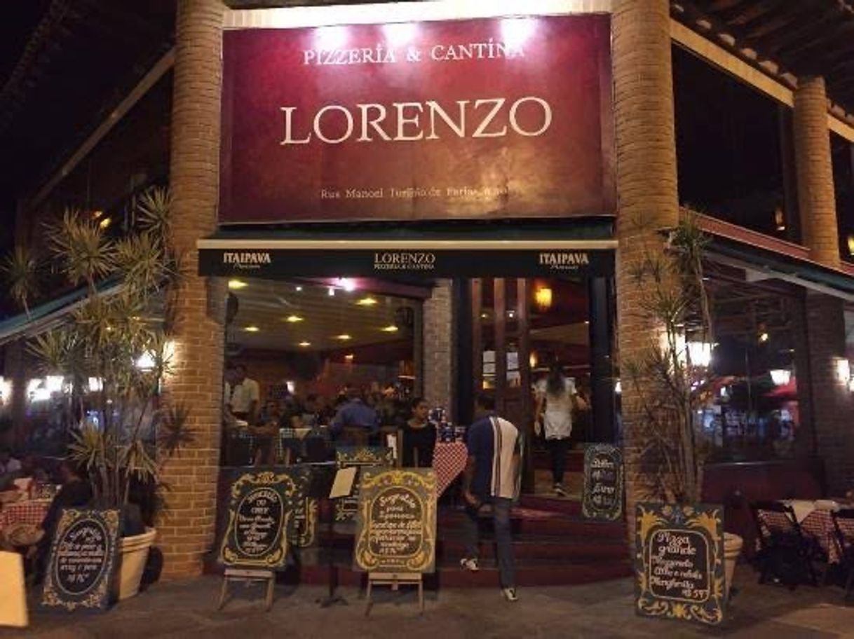 Lorenzo Pizzeria & Cantina