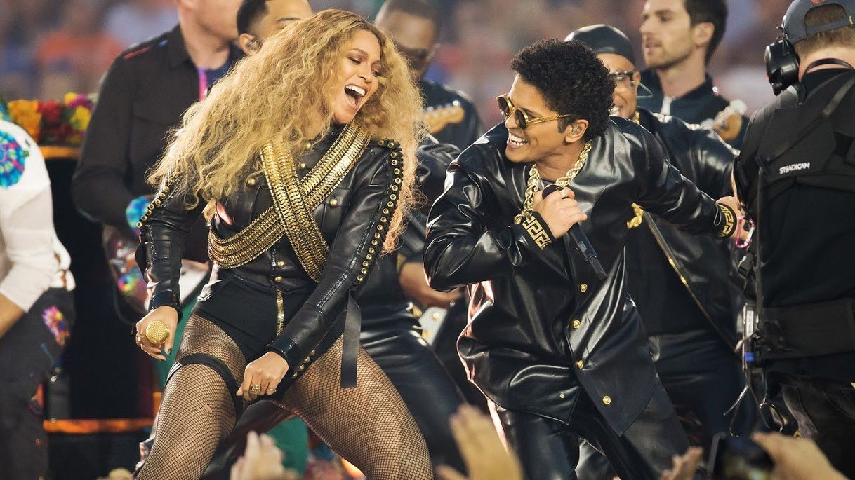 Moda Beyoncé Super Bowl 50