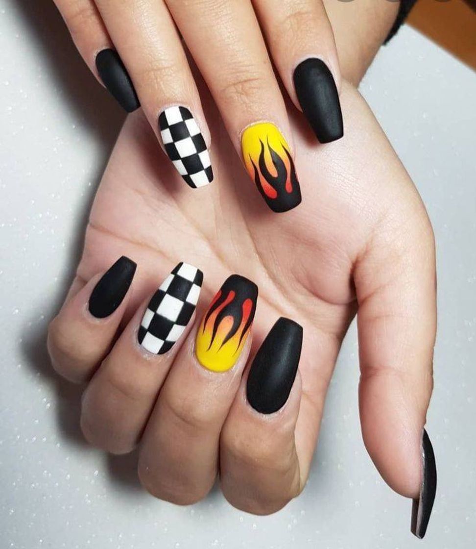 Fashion Nails