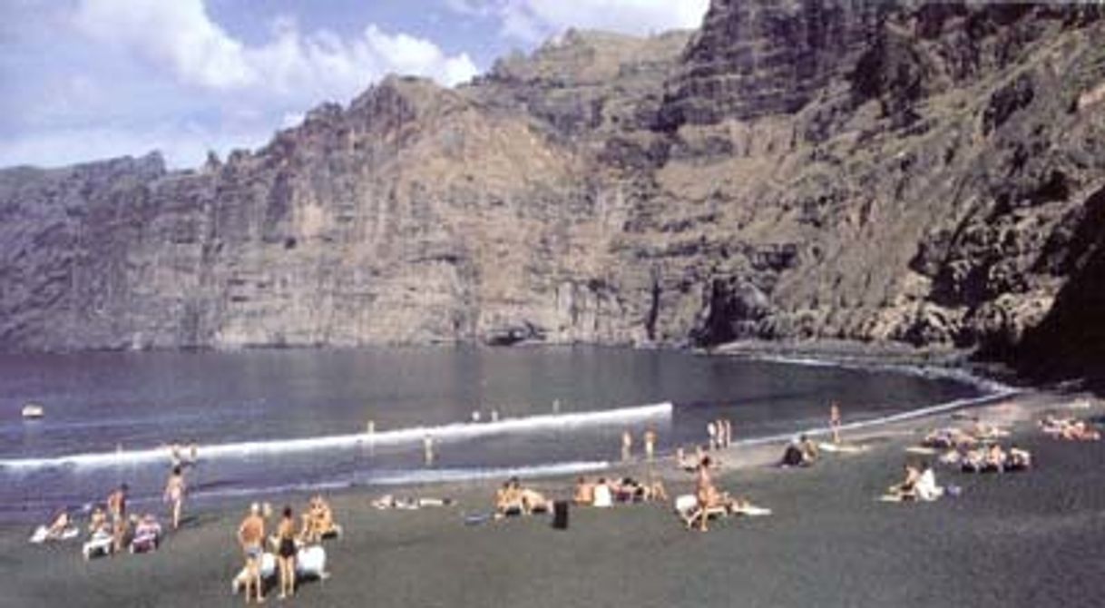 Lugar Playa de los Gigantes