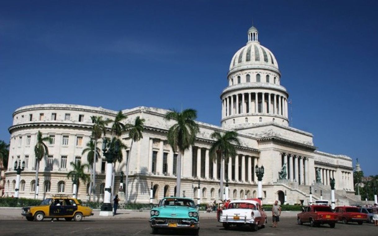 Place Capitolio Habana