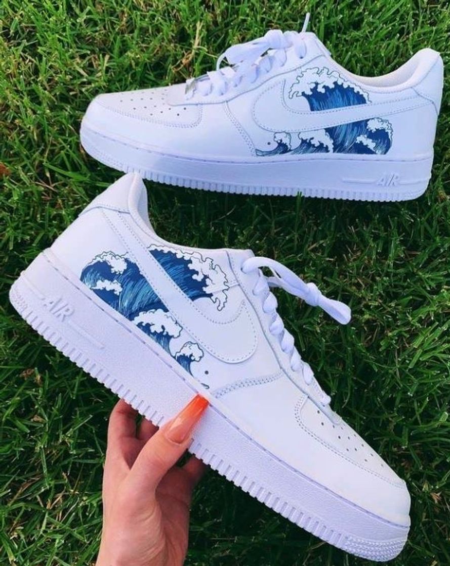 Fashion Tênis nike branco azul.❣️