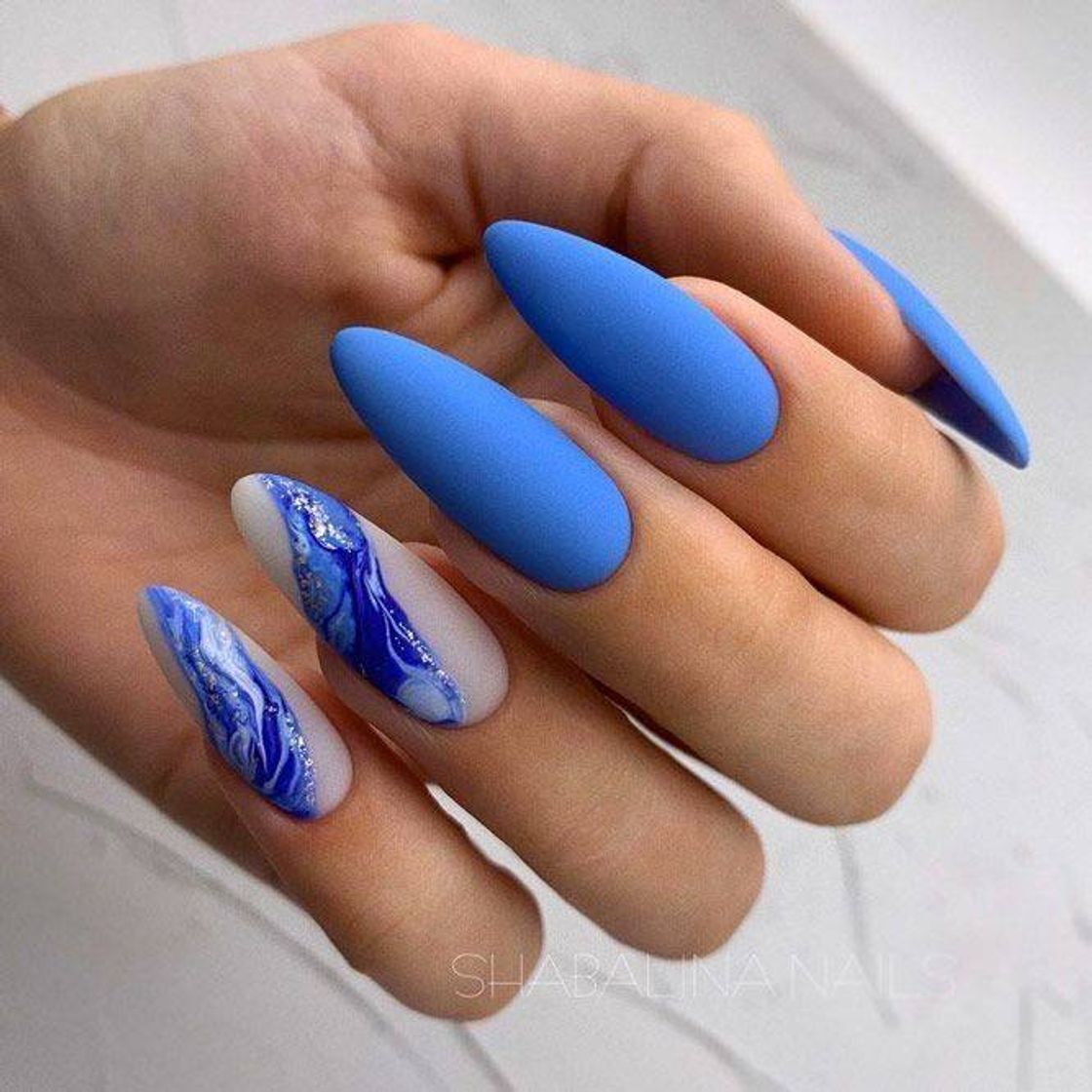 Moda Esmaltação linda.