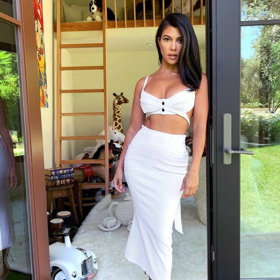 Moda kourtney kardashian 