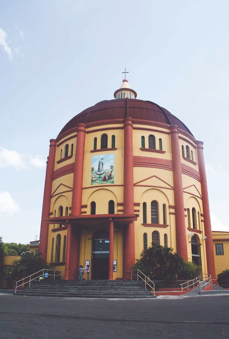 Places Igreja Nossa Senhora de Fátima