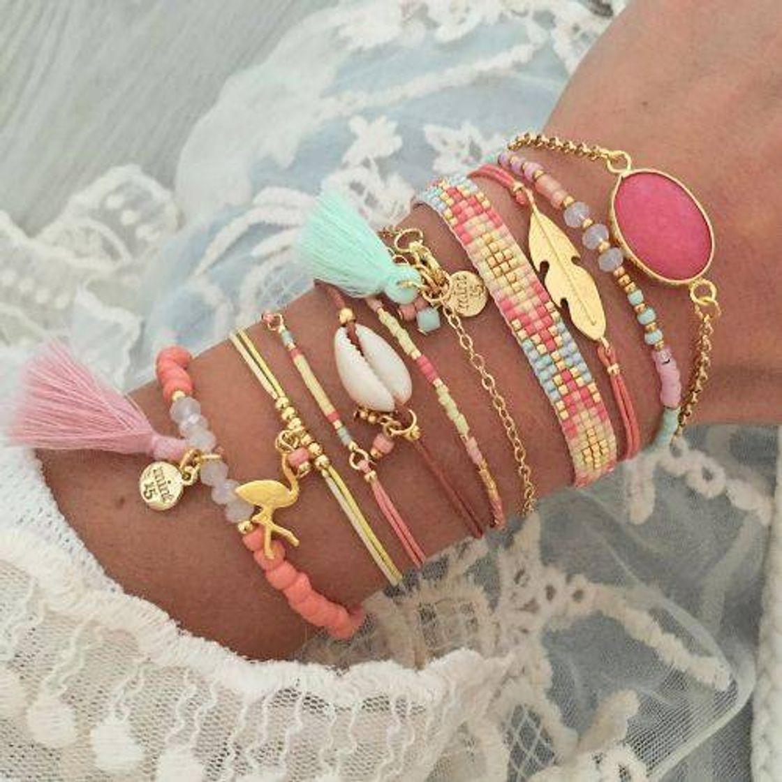 Fashion Olha essas pulseiras 😍😍