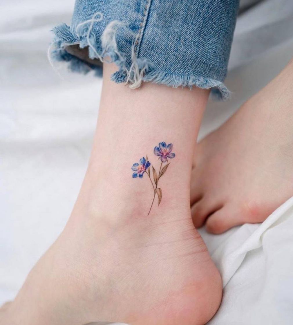 Fashion Tattos com flores são tão fofoss❤️