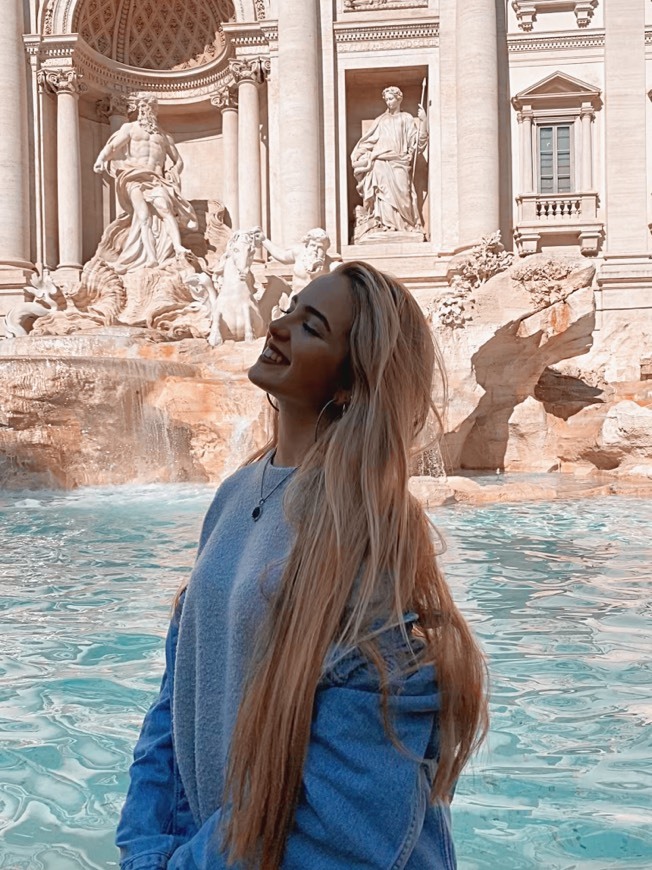 Lugar Fontana di Trevi