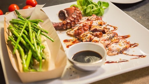 Restaurants Nibble