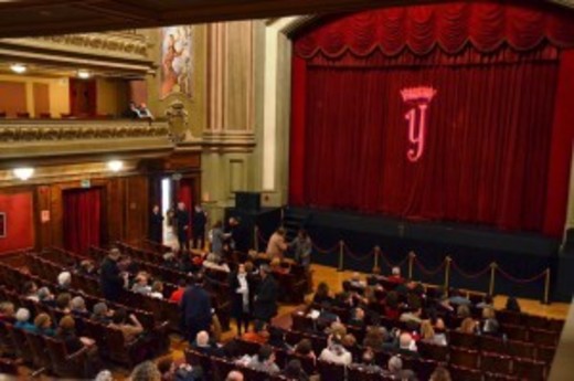 Teatro Isabel La Católica