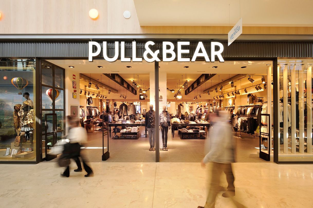 Place Pull And Bear