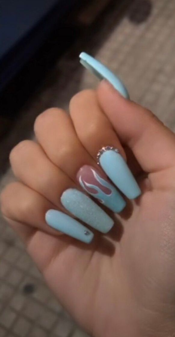 Social Centro acrílico uñas Mollet del Vallés💅🏽