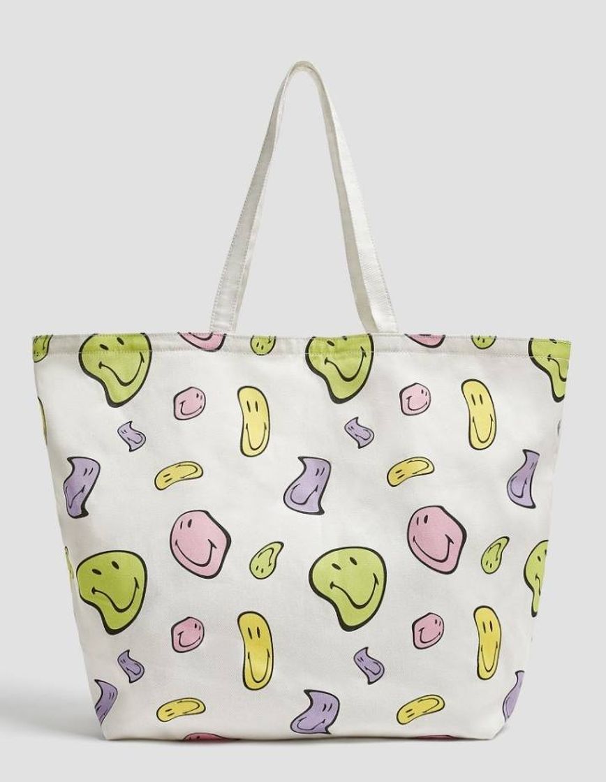 Product Bolso shopper smile Pull&bear 