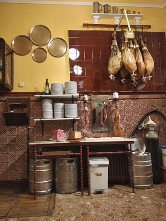 Restaurants VINOS 11 Casa Dani