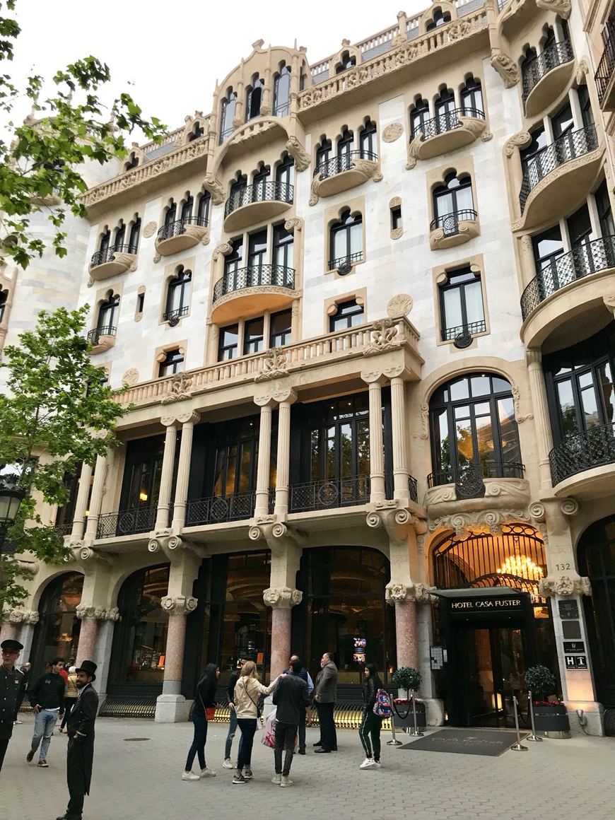 Lugar Hotel Casa Fuster