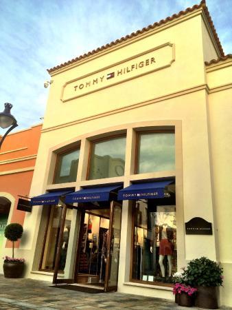 Lugar Tommy Hilfiger