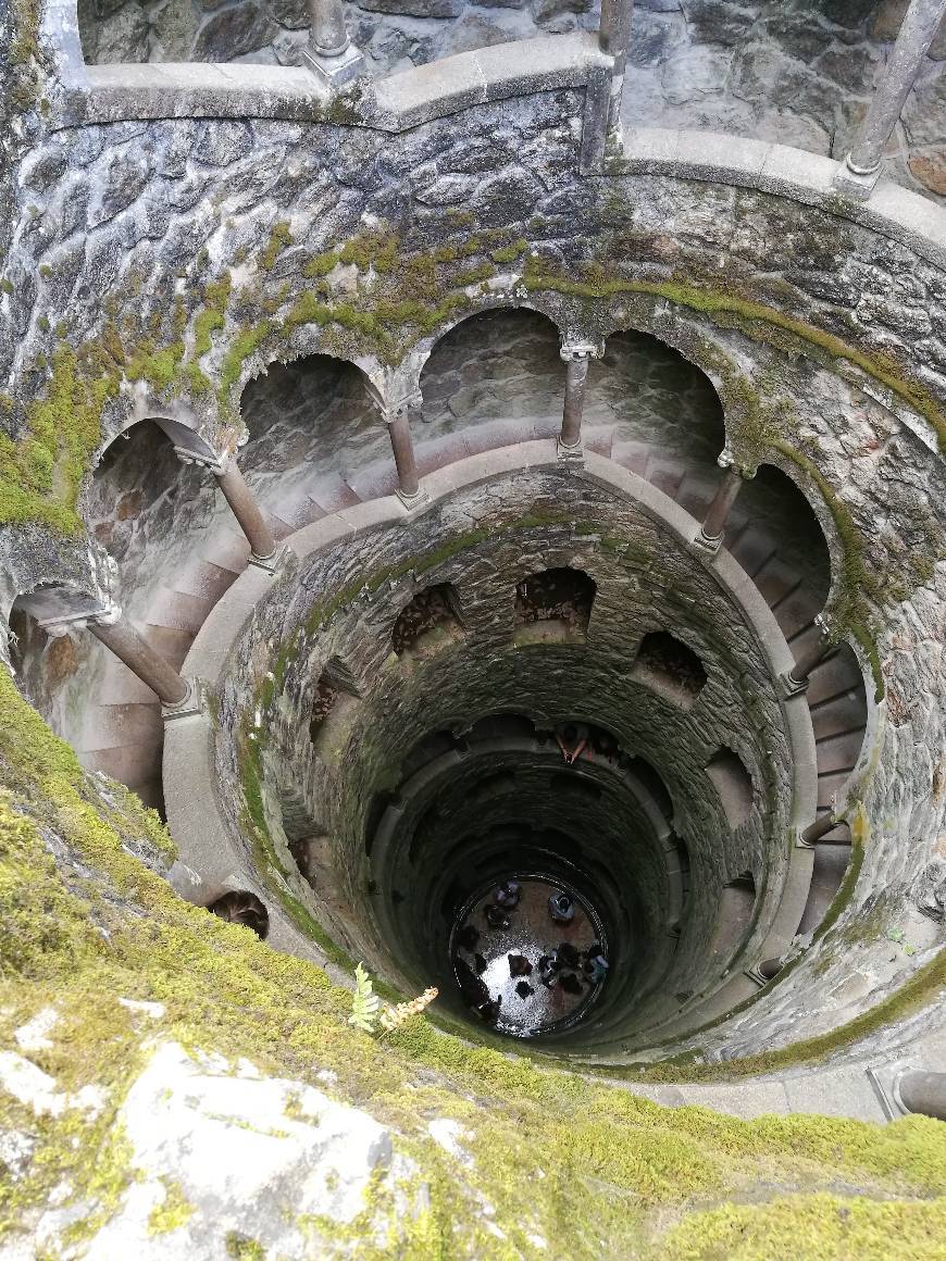 Place Quinta da Regaleira