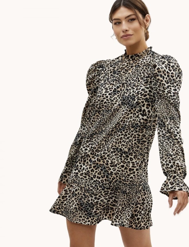 Social Loavies bruine leopard print jurk