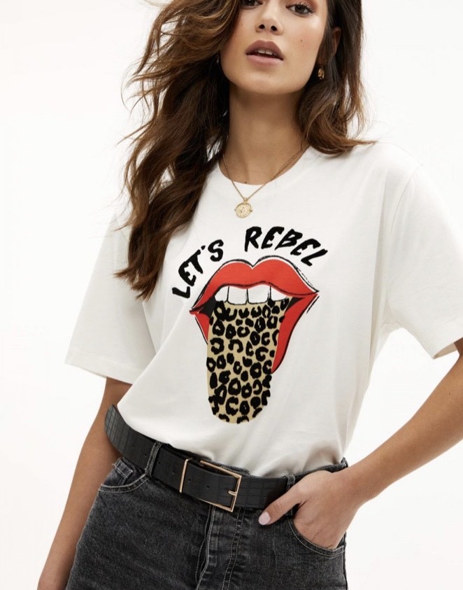Social Let’s rebel