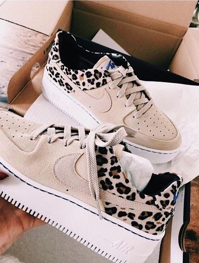 Nike Force 1 Sage Low animal 