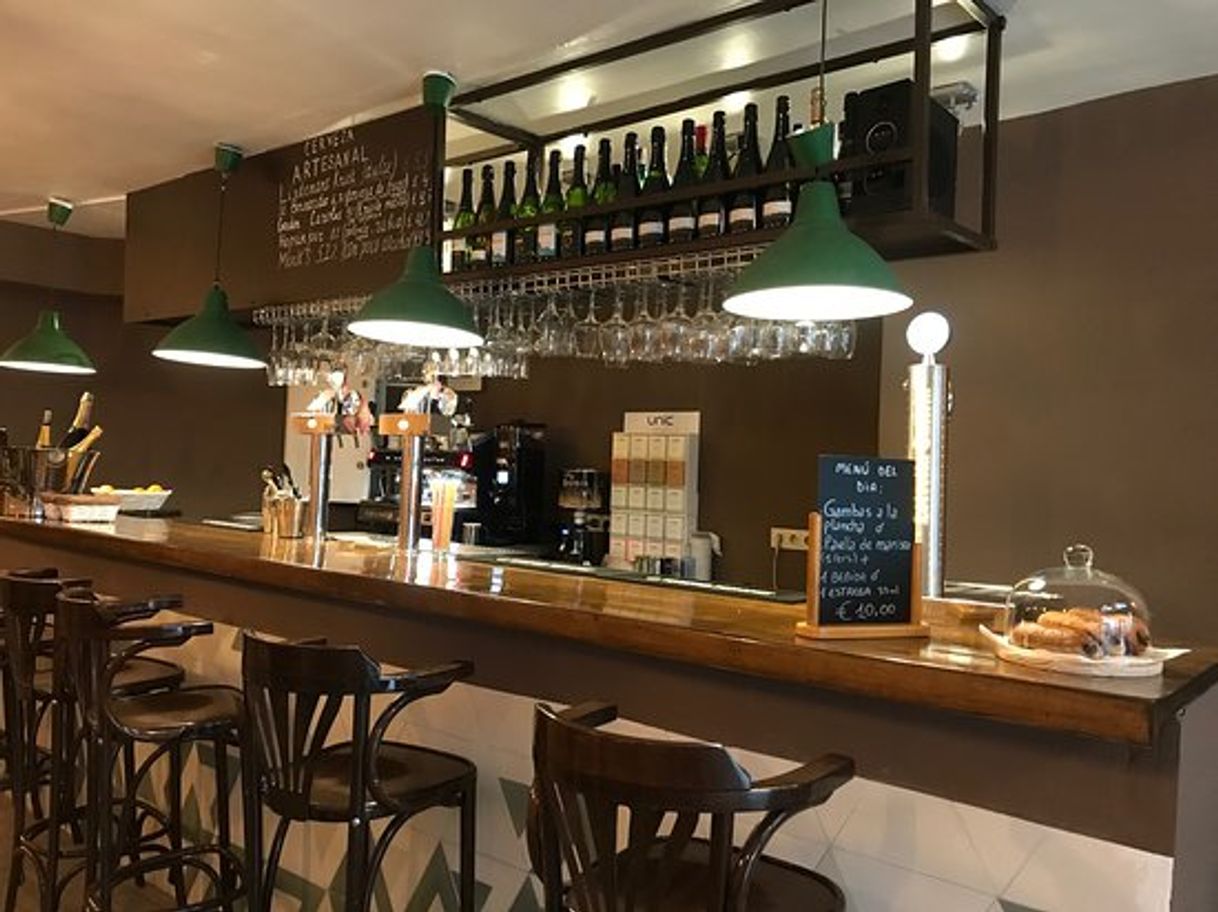 Restaurantes Puzzles Bar & Restaurant