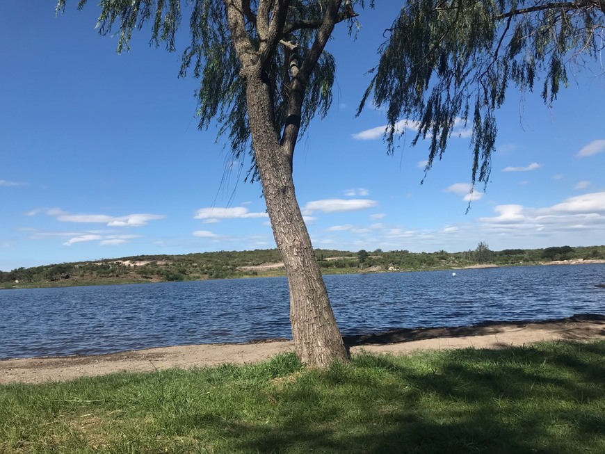 Places Balneario La Toma