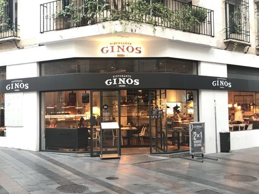 Restaurants Ginos