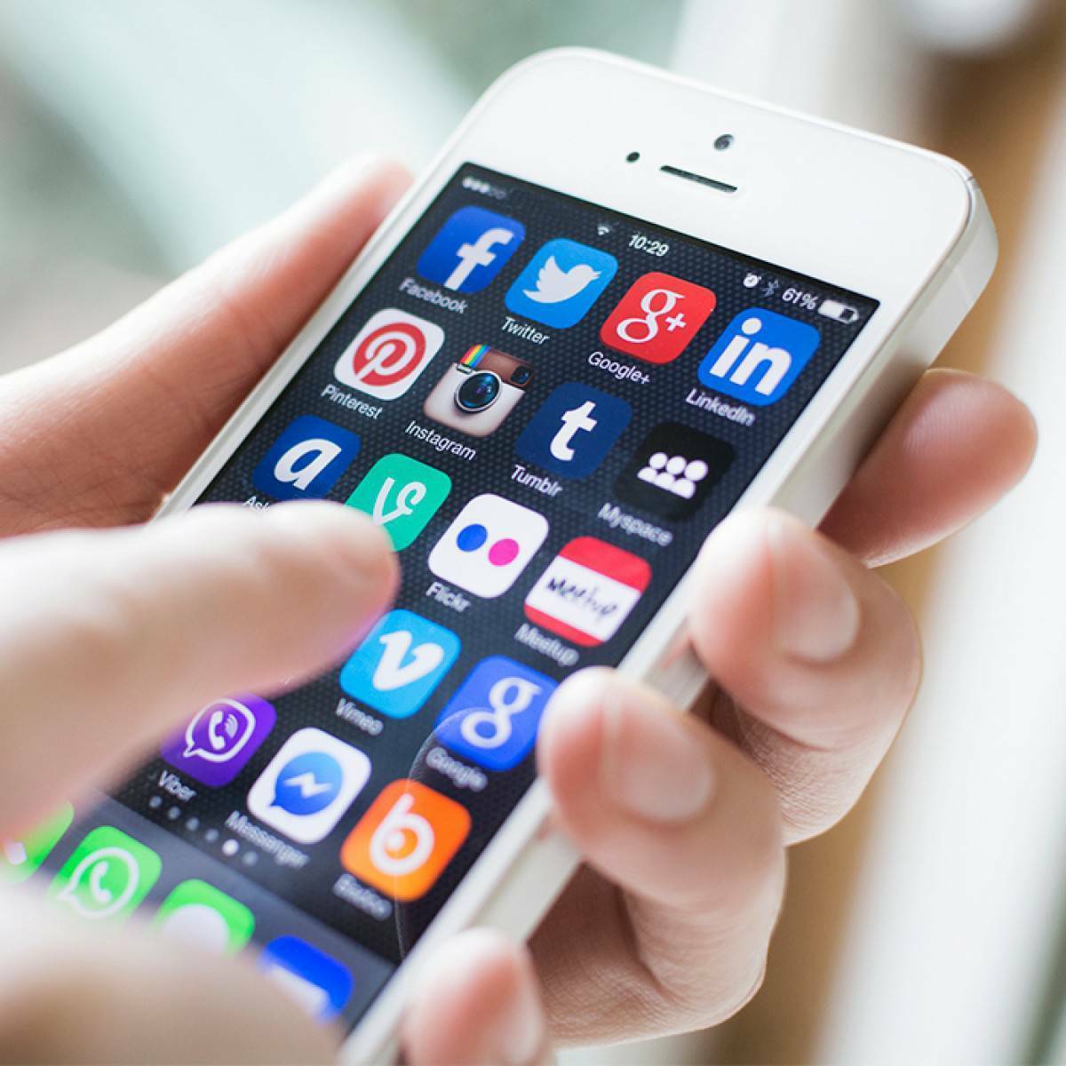 Social BATALLA DE LIKES POR NÚMERO WIFI ☺️