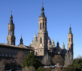 Place Basílica de Nuestra Señora del Pilar