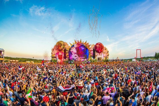 Lugar Tomorrowland