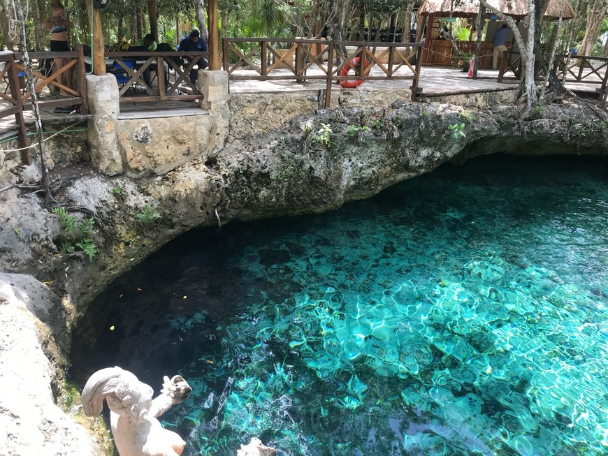 Place Cenote Zacil-Ha