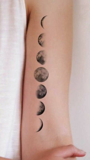 Tatuagem fazes da lua