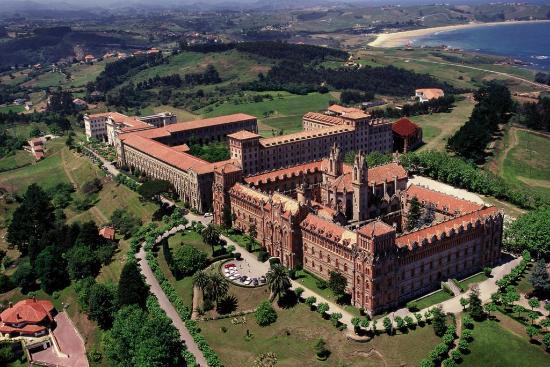 Place Universidad Pontificia Comillas