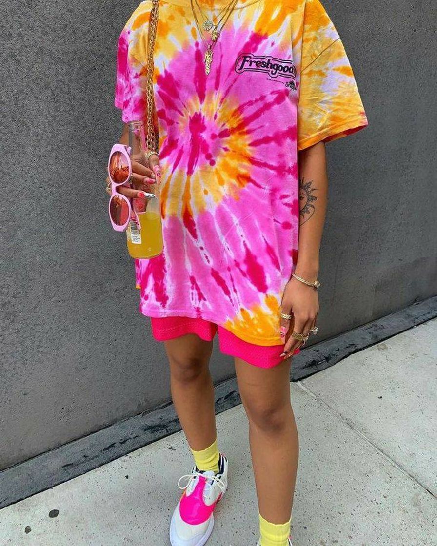 Fashion Camiseta Tie Dye Rosa e amarelo