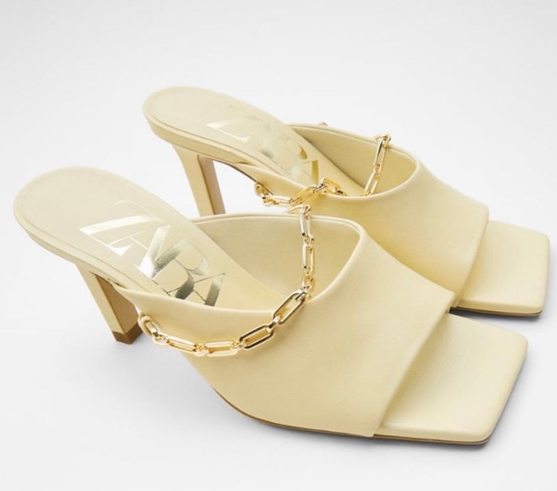 Social LEATHER HEELED MULES WITH CHAIN | ZARA Spain