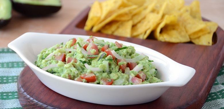 Fashion Nachos con Guacamole 🍲