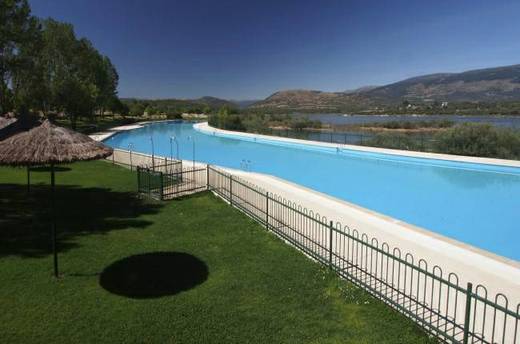 Piscina Riosequillo