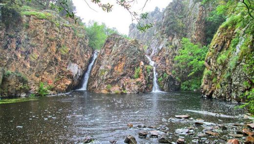 Cascada del hervidero