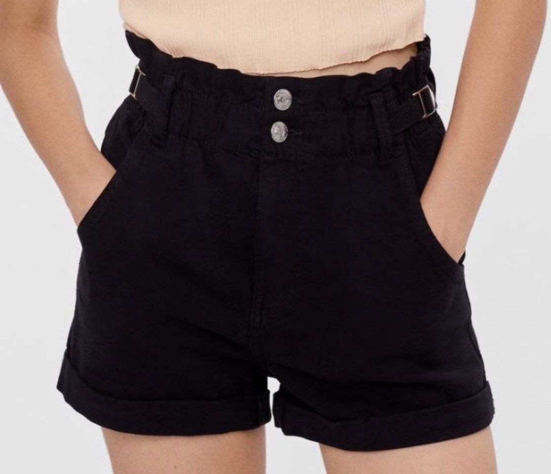 Moda Short con cintura elástica y trabillas 