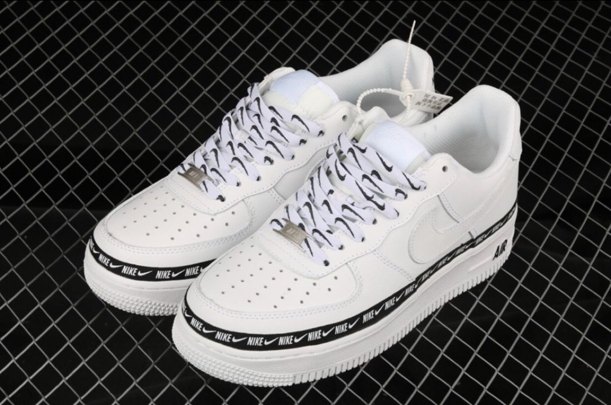 Product Nike Air Force 1 '07 SE Premium Overbranded Sneake