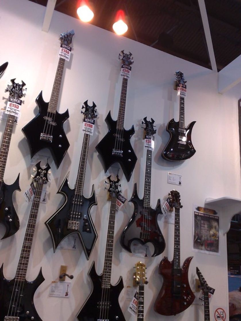 Moda Guitars 