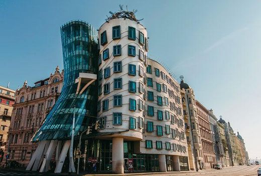 Dancing House