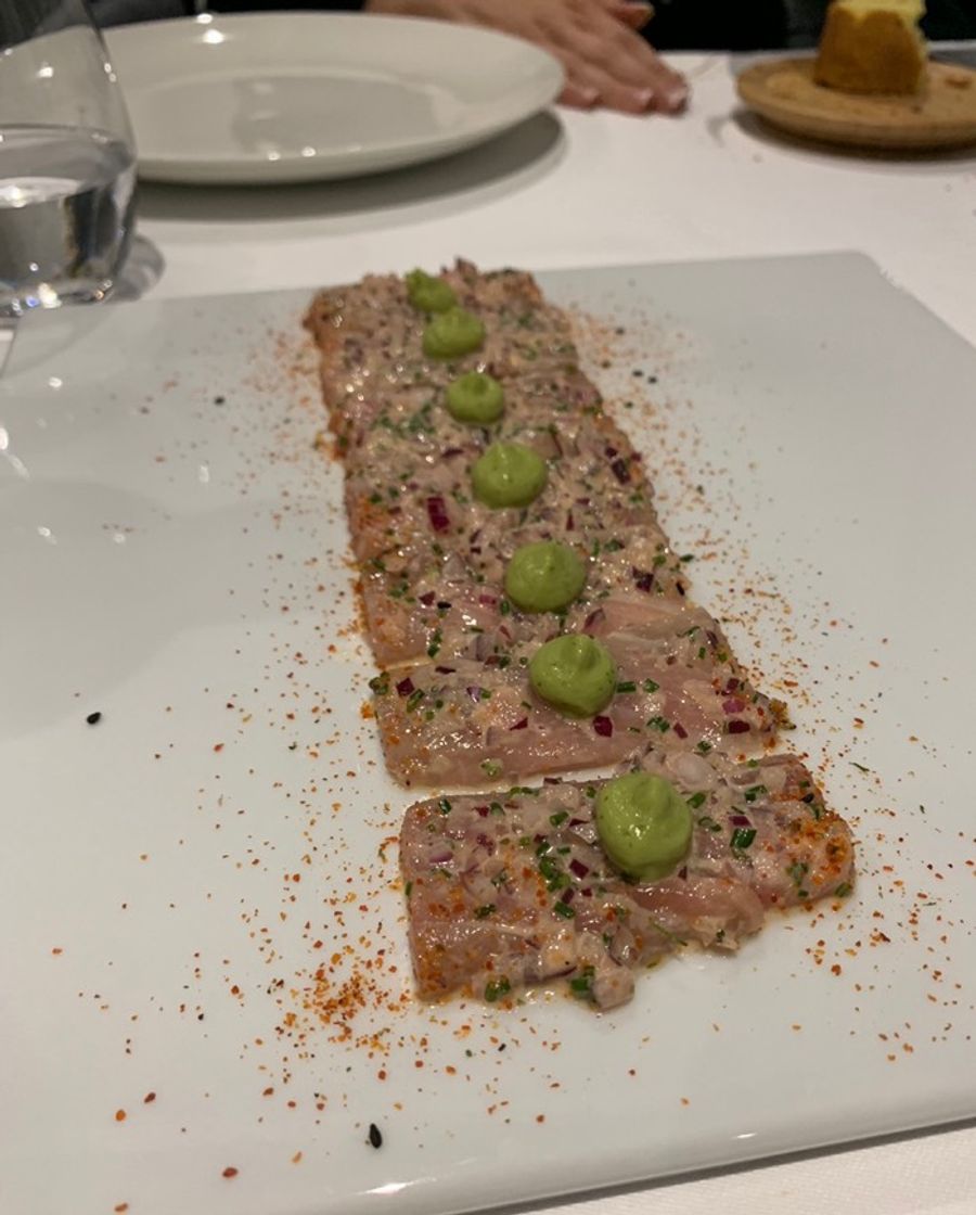 Restaurantes Tiradito de atún en Emma Gastro