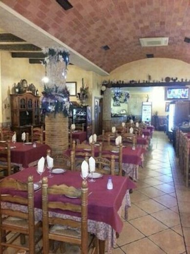 restaurante pizzeria villa toscana
