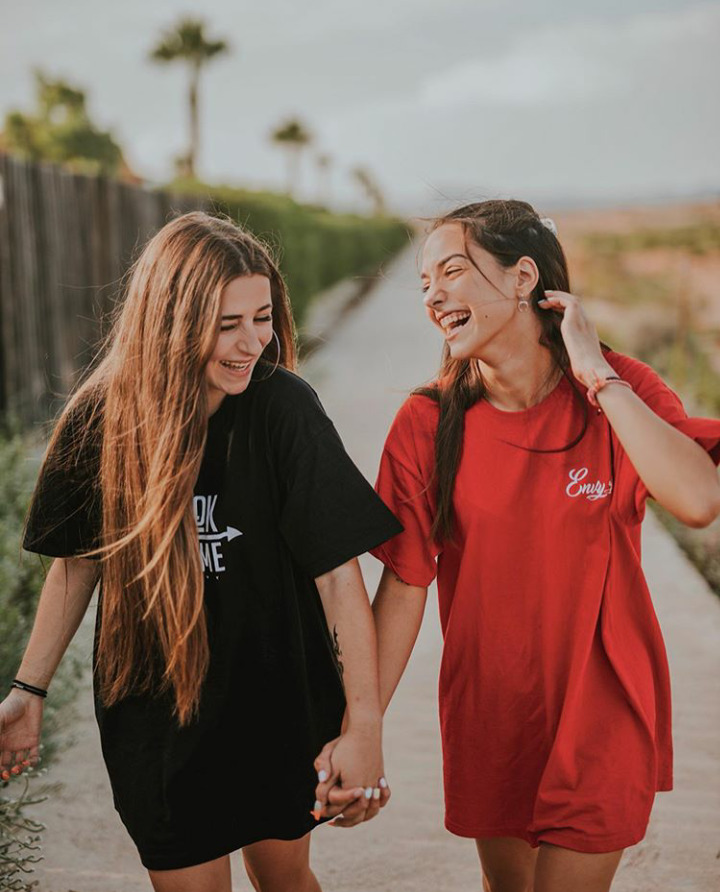 Monica Moran y Angela Marmol | Fotos tublr de amigas, Fotos ...