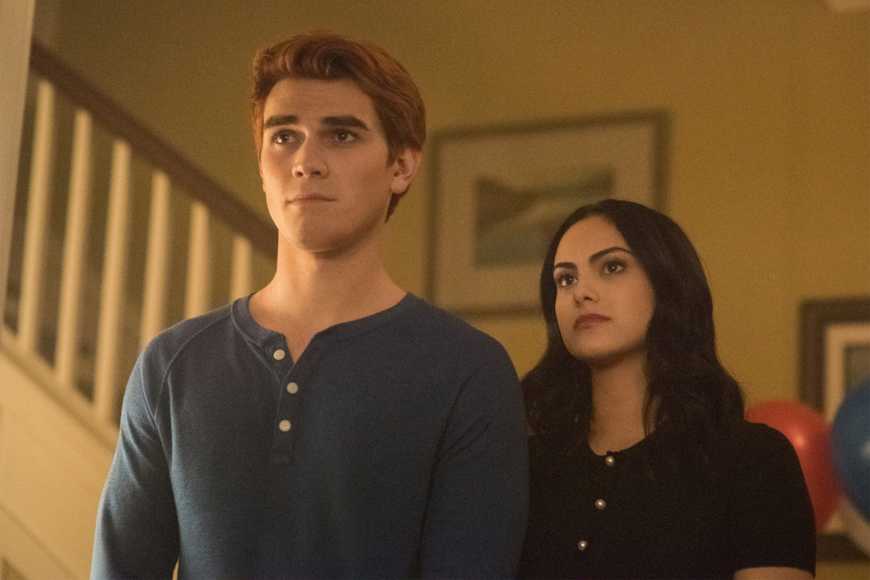 Moda 'Riverdale's' Veronica and Archie's relationship timeline - Insider