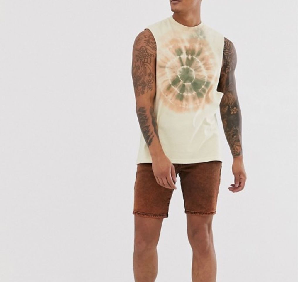 Camiseta beige sin mangas con marca lavada de Asos