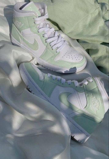 Tênis Nike Pastel